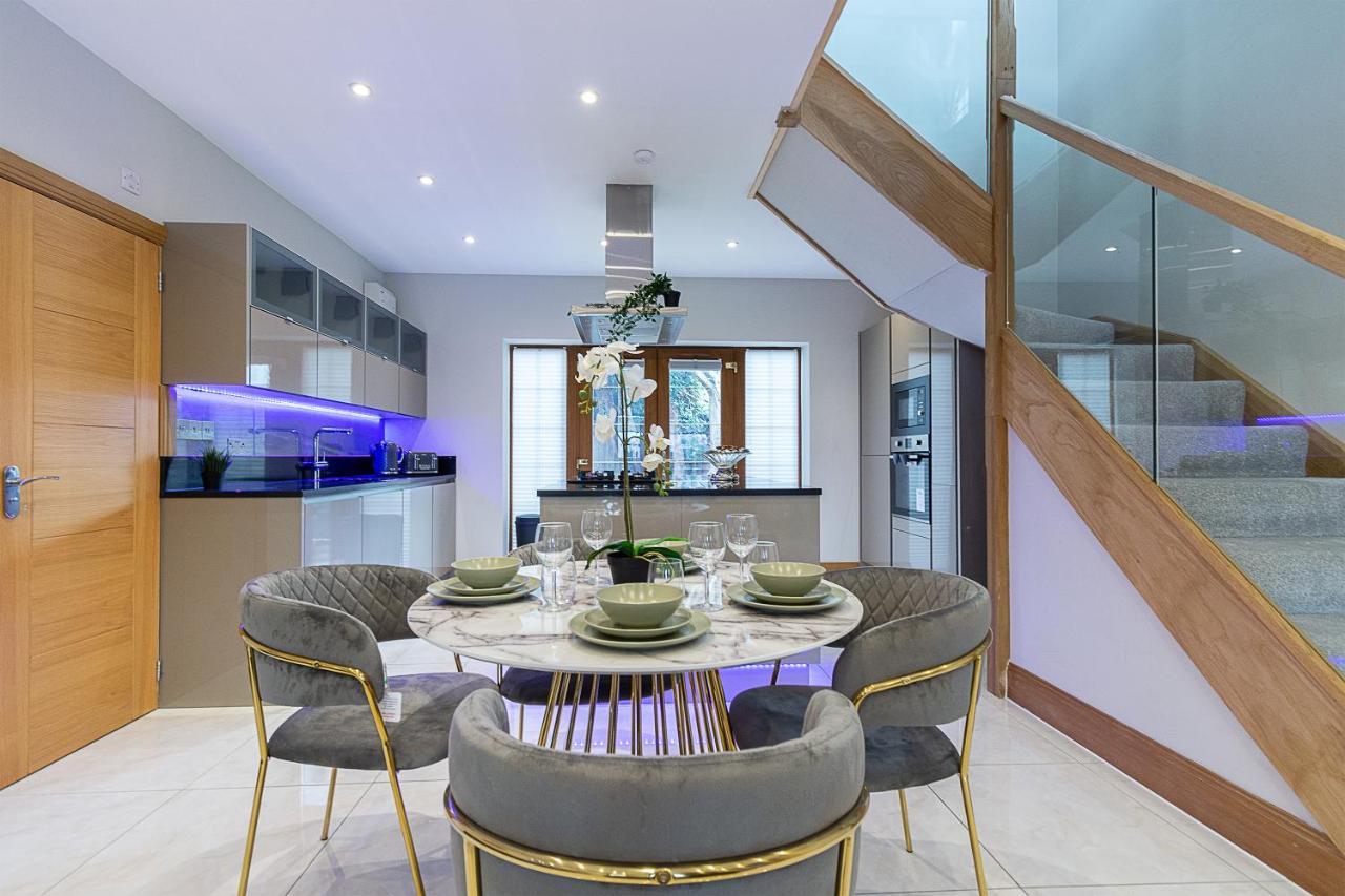 Boutique Green Acre Views Slough Ngoại thất bức ảnh