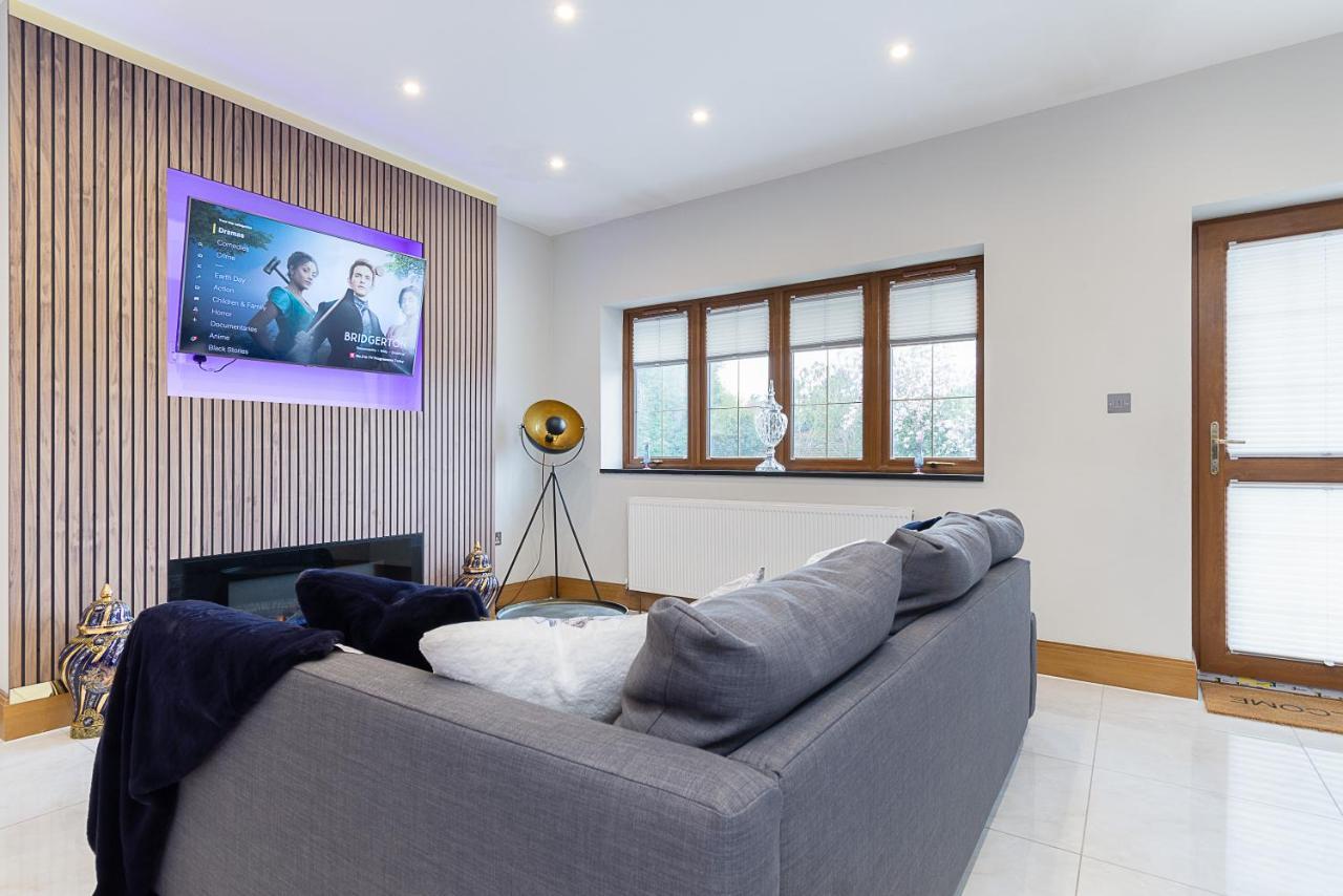 Boutique Green Acre Views Slough Ngoại thất bức ảnh